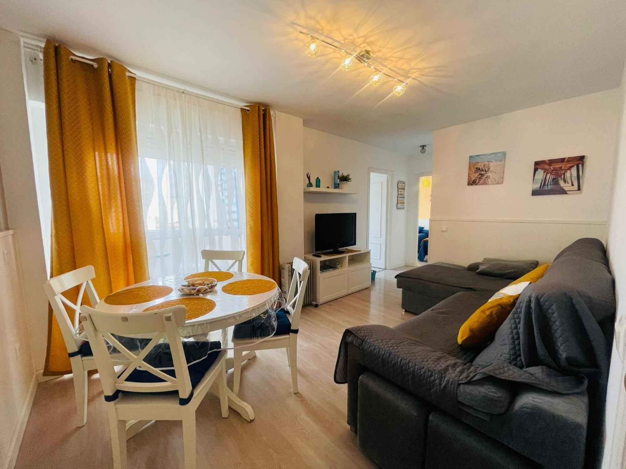Apartment Primera Linea De Playa Valdelagrana El Puerto de Santa María